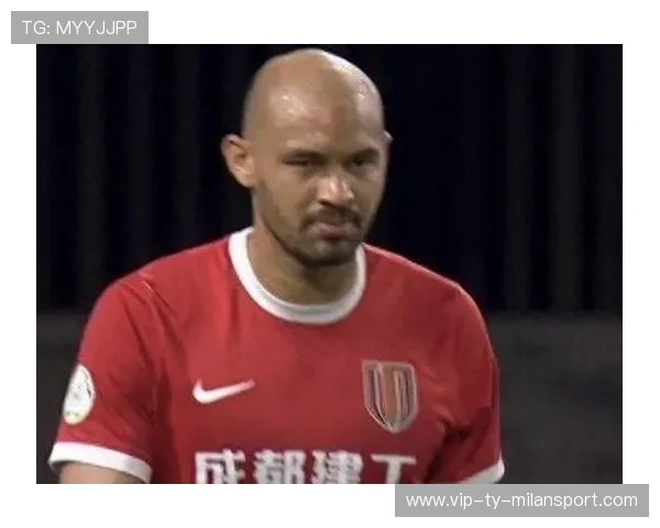 何超世界波助力蓉城逆转 河南1比2落败无缘争冠 何超世界波助力蓉城逆转 河南1比2落败无缘争冠