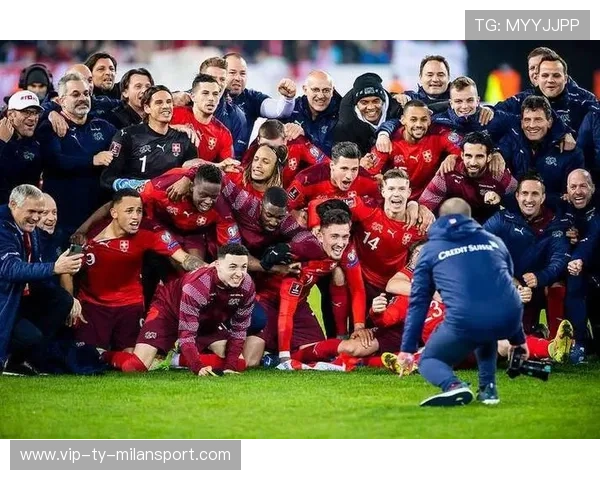 萨尔茨堡再遇前进之鹰 欧战历史宿敌再掀激烈对抗风云 萨尔茨堡再遇前进之鹰 欧战历史宿敌再掀激烈对抗风云