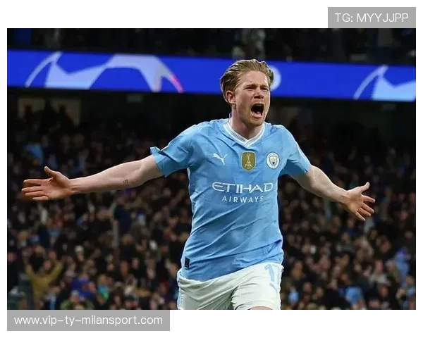 曼城禁区前打出极致配合，德布劳内回归后控制力满格