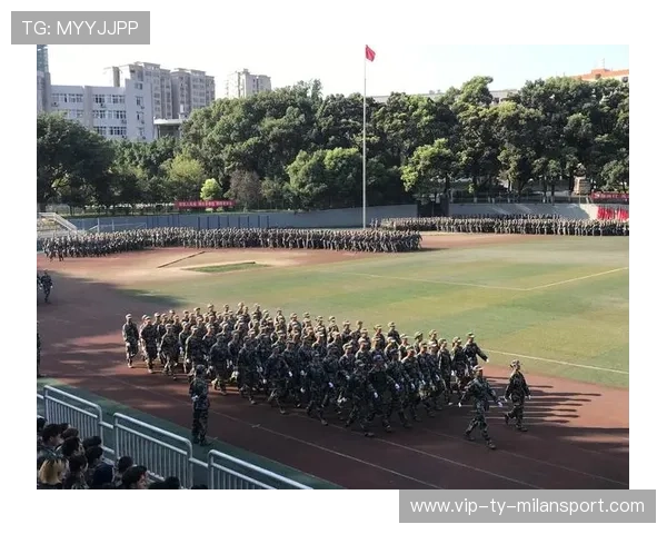 比沃尔公开课上展示凌厉的步伐变化